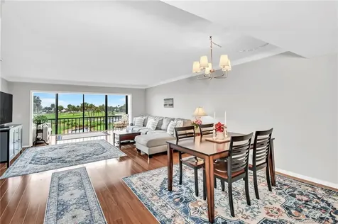 5556 NE Gulfstream Way Hutchinson Island FL 34996