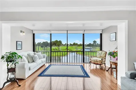 5556 NE Gulfstream Way Hutchinson Island FL 34996