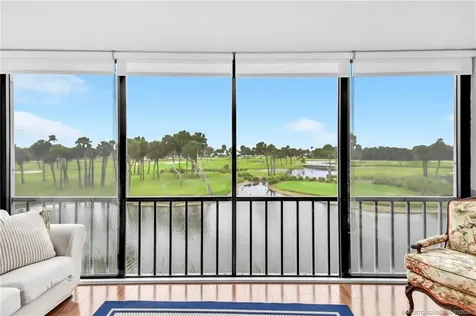 5556 NE Gulfstream Way Hutchinson Island FL 34996