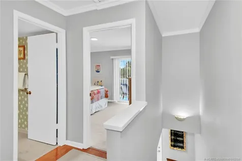 5556 NE Gulfstream Way Hutchinson Island FL 34996