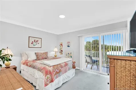 5556 NE Gulfstream Way Hutchinson Island FL 34996