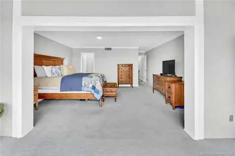 5556 NE Gulfstream Way Hutchinson Island FL 34996