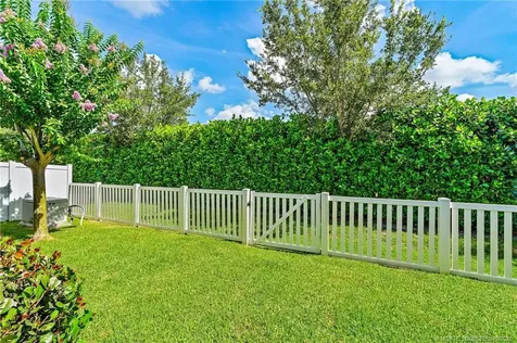 6196 NW Cullen Way Port St Lucie FL 34983