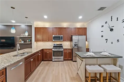 6196 NW Cullen Way Port St Lucie FL 34983