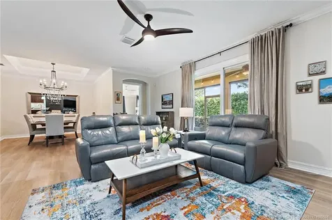 6196 NW Cullen Way Port St Lucie FL 34983