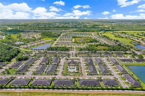 6196 NW Cullen Way Port St Lucie FL 34983