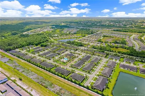 6196 NW Cullen Way Port St Lucie FL 34983