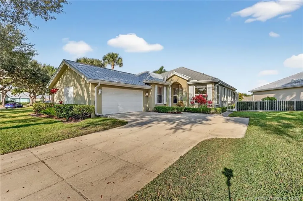 2890 SW Brighton Way Palm City FL 34990