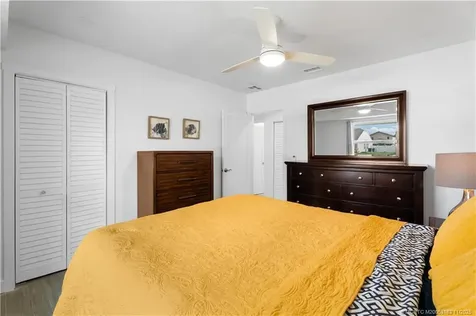 372 SE Oakridge Drive Port St Lucie FL 34984