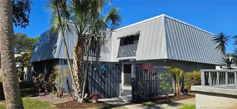 3828 SE Jefferson Street Stuart FL 34997