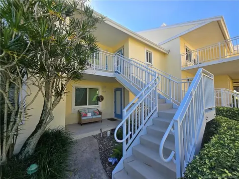 5564 NE Gulfstream Way Stuart FL 34996