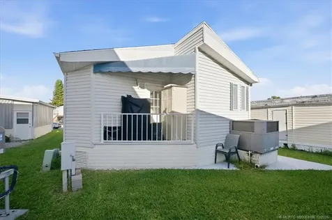 181 Nettles Boulevard Jensen Beach FL 34957