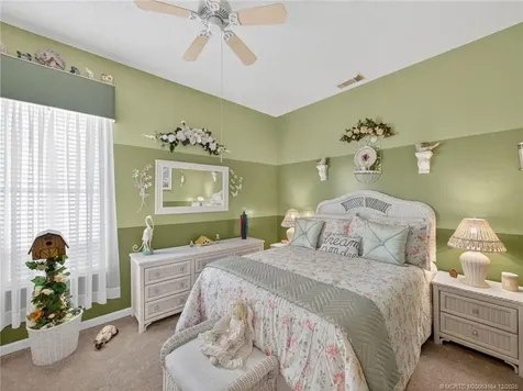 618 SW Lake Charles Circle Port St Lucie FL 34986