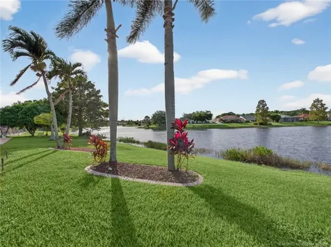 618 SW Lake Charles Circle Port St Lucie FL 34986