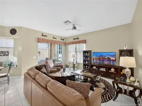 618 SW Lake Charles Circle Port St Lucie FL 34986