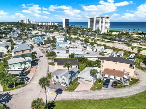 10725 S Ocean Drive Jensen Beach FL 34957