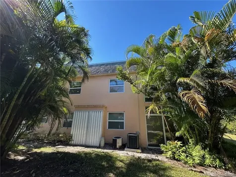 2950 SE Ocean Boulevard Stuart FL 34996