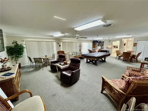 2950 SE Ocean Boulevard Stuart FL 34996