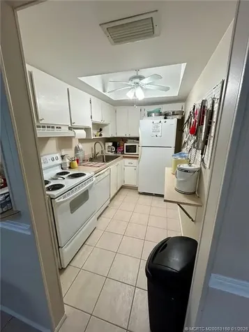 2950 SE Ocean Boulevard Stuart FL 34996