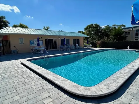 2950 SE Ocean Boulevard Stuart FL 34996