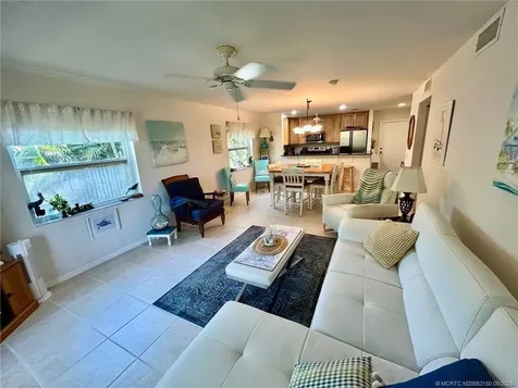 2950 SE Ocean Boulevard Stuart FL 34996