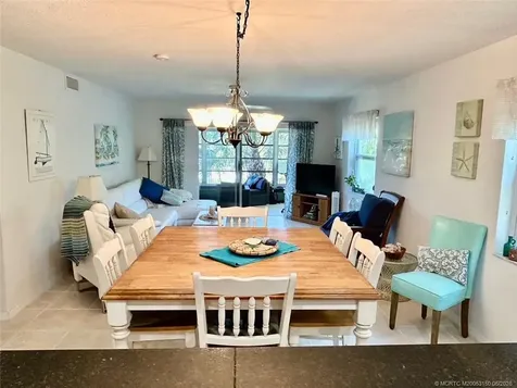 2950 SE Ocean Boulevard Stuart FL 34996