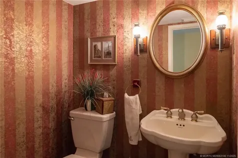 3360 SE Golf Trail N Stuart FL 34997