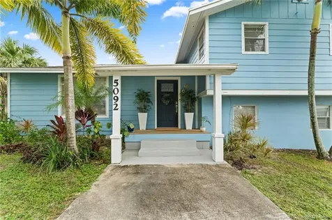 5092 SE Nassau Terrace Stuart FL 34997