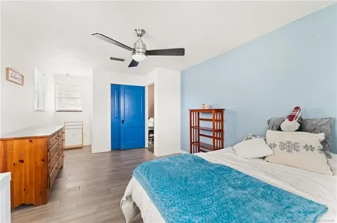 5092 SE Nassau Terrace Stuart FL 34997