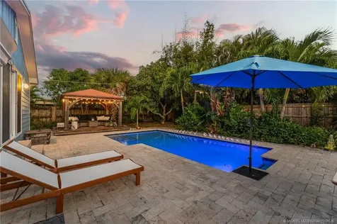 5092 SE Nassau Terrace Stuart FL 34997