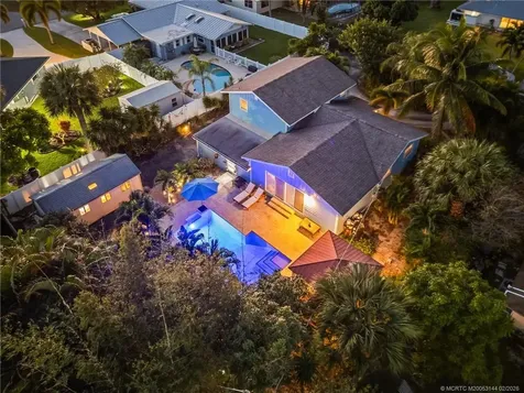5092 SE Nassau Terrace Stuart FL 34997