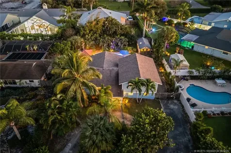 5092 SE Nassau Terrace Stuart FL 34997