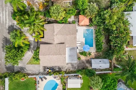 5092 SE Nassau Terrace Stuart FL 34997