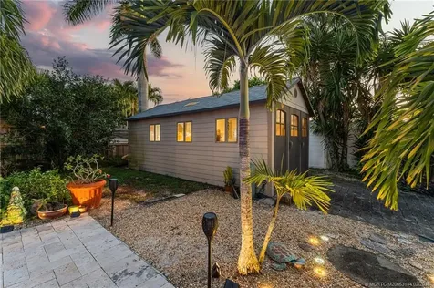 5092 SE Nassau Terrace Stuart FL 34997