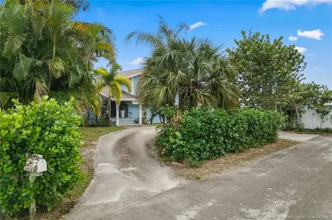 5092 SE Nassau Terrace Stuart FL 34997