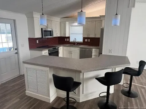 15925 Indianwood Circle SW Indiantown FL 34956