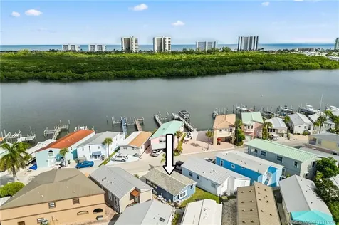 447 Nettles Boulevard Jensen Beach FL 34957