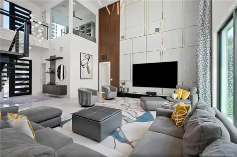 178 SE Via Lago Garda Port St Lucie FL 34952