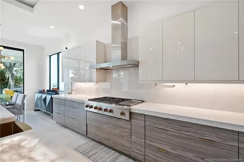 178 SE Via Lago Garda Port St Lucie FL 34952