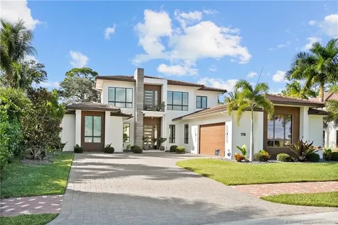 178 SE Via Lago Garda Port St Lucie FL 34952