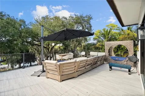 178 SE Via Lago Garda Port St Lucie FL 34952