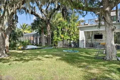 178 SE Via Lago Garda Port St Lucie FL 34952