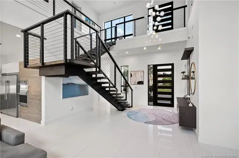 178 SE Via Lago Garda Port St Lucie FL 34952