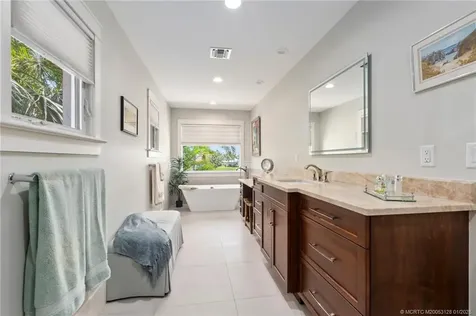 6460 SE Harbor Circle Stuart FL 34996