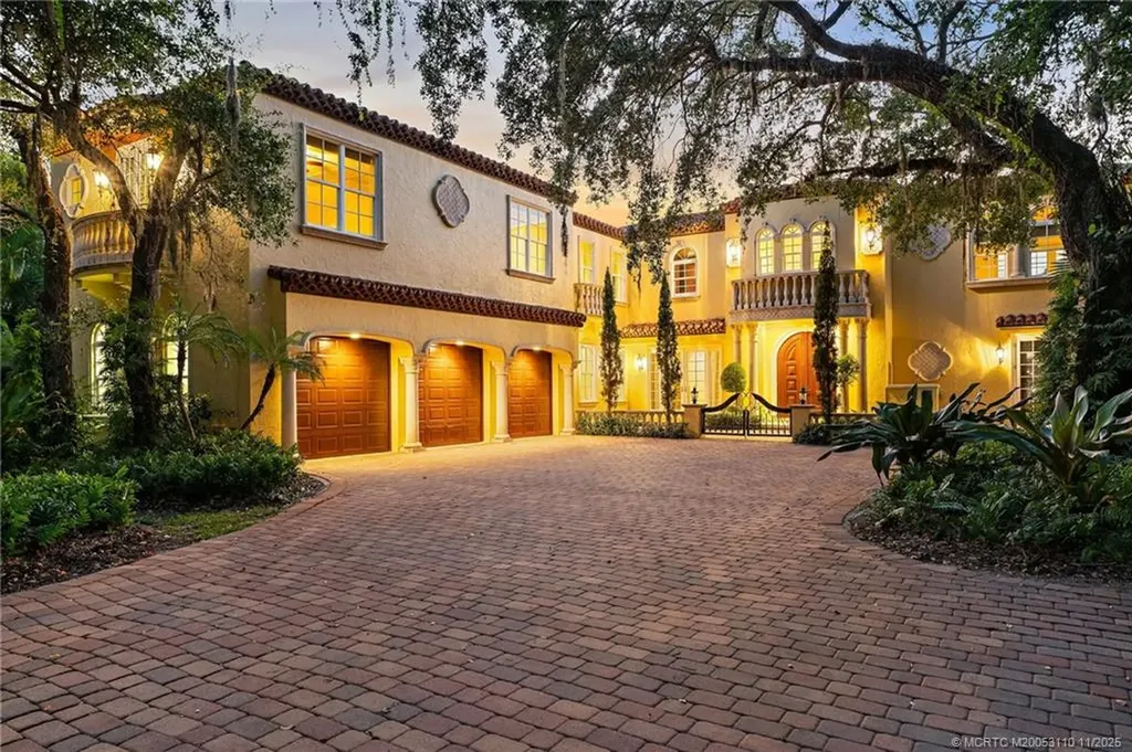 11 Wendy Lane Stuart FL 34996