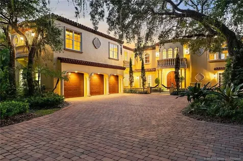 11 Wendy Lane Stuart FL 34996