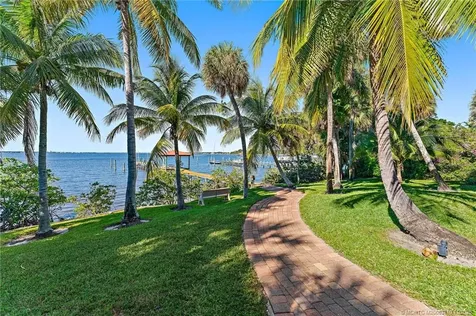 11 Wendy Lane Stuart FL 34996