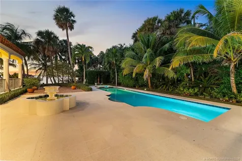 11 Wendy Lane Stuart FL 34996