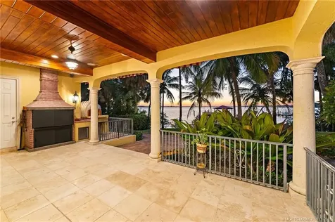 11 Wendy Lane Stuart FL 34996