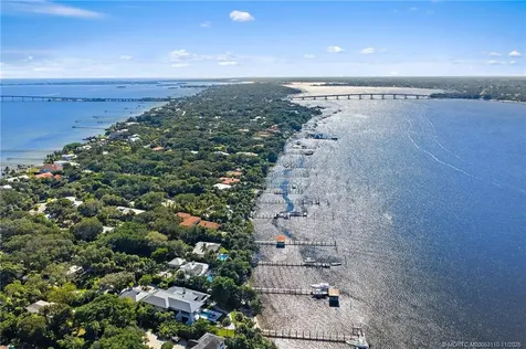 11 Wendy Lane Stuart FL 34996